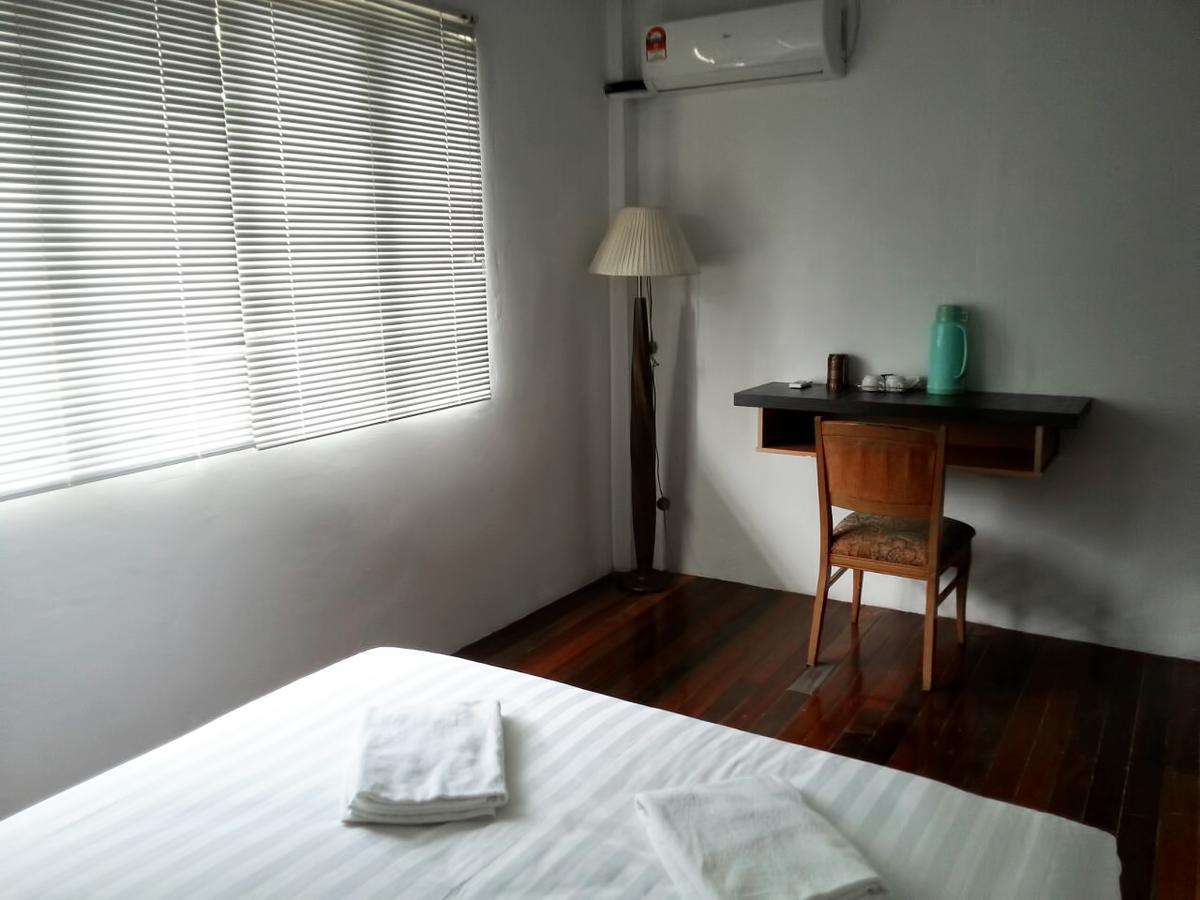 Benarat Lodge Mulu Eksteriør billede